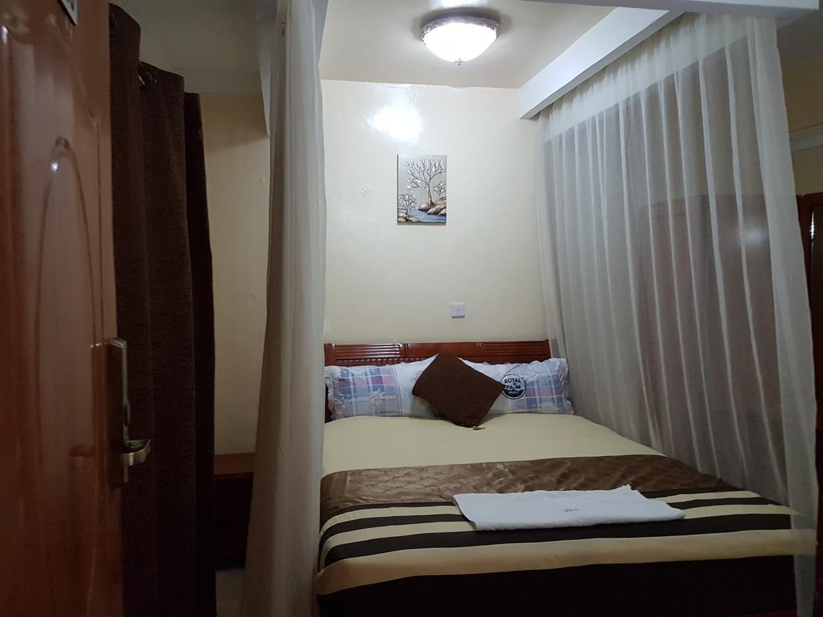Royal Palm Hotel And Suites Накуру Екстериор снимка